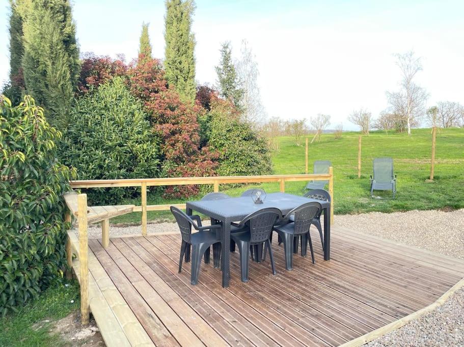 Gite Neuf Avec Jardin, Foret Et Etang Argenton Sur Creuse Exterior photo